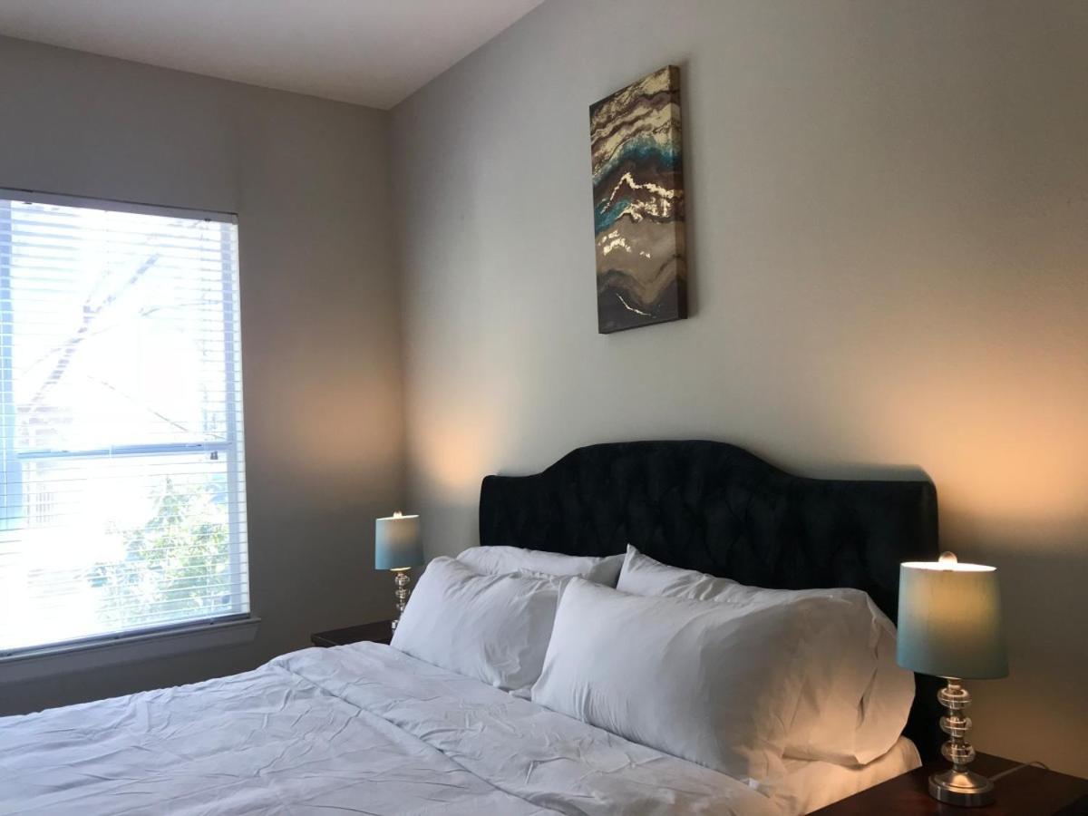 Spacious Furnished Resort Style Apartments Tomball Szoba fotó