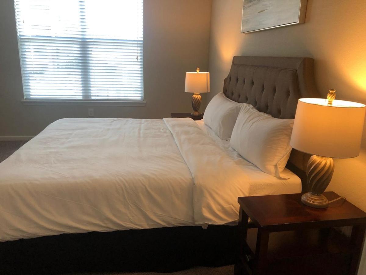Spacious Furnished Resort Style Apartments Tomball Szoba fotó