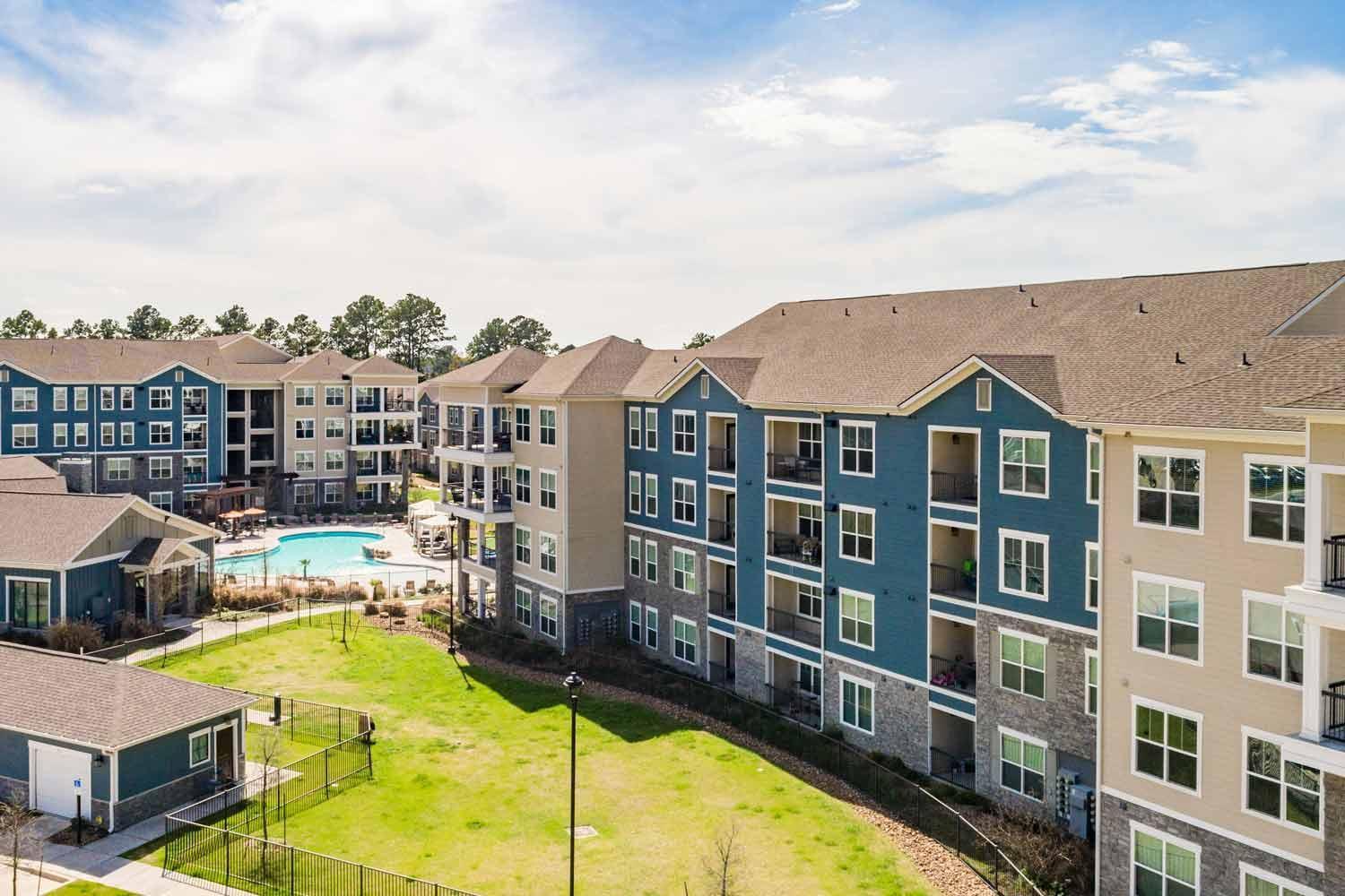 Spacious Furnished Resort Style Apartments Tomball Kültér fotó